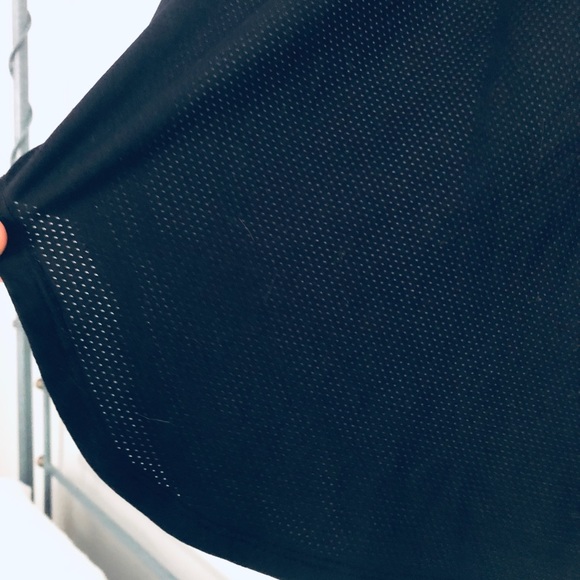 Fabletics Mesh Back Muscle Tank - Picture 3 of 6